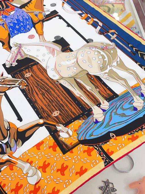 HER/MES equestrian sports have bright colors and a strong sense of three dimensionality. Theqguzyuu8 - Image 6