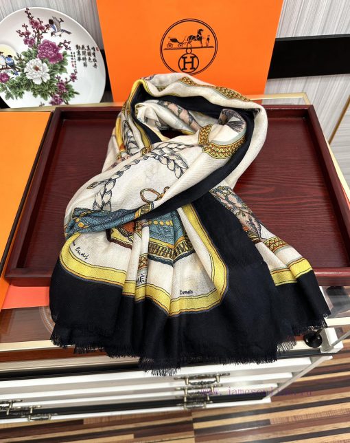 The top-notch design of the new H home is so beautiful. I really admire the double-sided rin7oslqbzu - Image 5