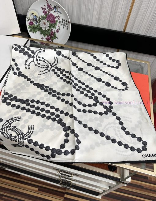 New Chanel pearl chain high-end design for spring and summer, so beautiful. [Rose] When you lh1mdnq0 - Image 4