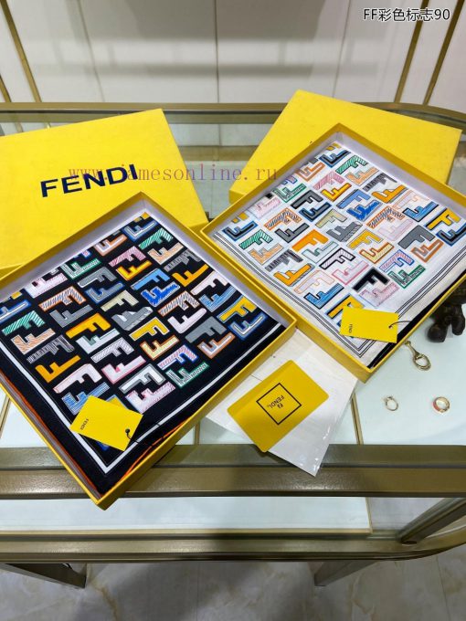 Synchronized with the latest FF flagship color logo 90 silk square scarf, it is a perfect mauouu7pad - Image 3