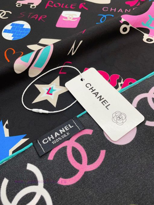 The new Chanel Graffiti LOGO90 Silk Square Scarf is highly recommended by VIPs. You must sta2jjyi79a - Image 7