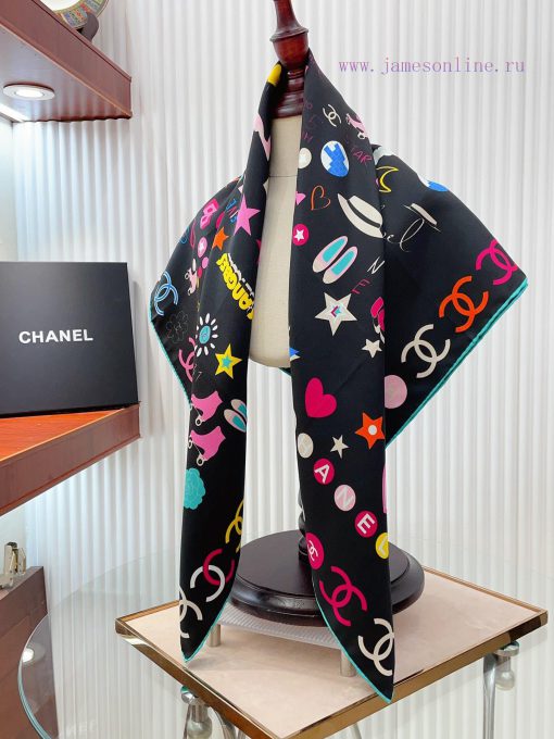 The new Chanel Graffiti LOGO90 Silk Square Scarf is highly recommended by VIPs. You must sta2jjyi79a - Image 10