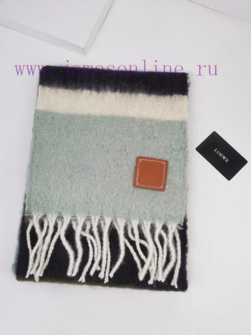 The latest [color] hot item, the Roewe mohair in 5 colors, is wrapped in colors for a warmerum45t636