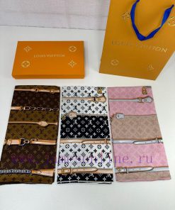 Hot selling products with return orders for shipmentThe diagonal silk square scarf is highlydptcbj7v