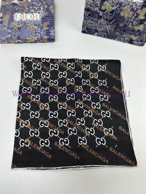 The diagonal silk square scarf is recommended for VIP customers and must be bought quickly. j4lc8dg8 - Image 2