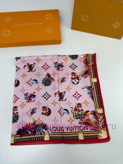 The new LV model is on sale! I really like it. The size is not too big or too small, and it'3yfjmsyb