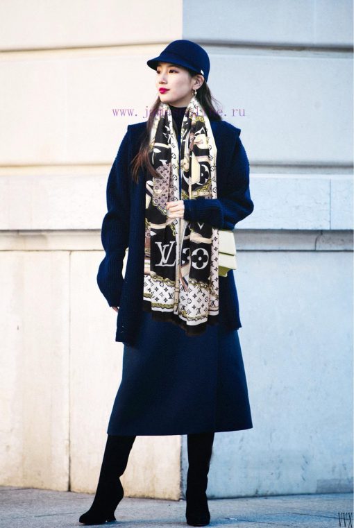 New Product 2024 LV300 Cashmere Long Scarf, Genuine Beauty. The shawl, paired with printing,w62z70qi