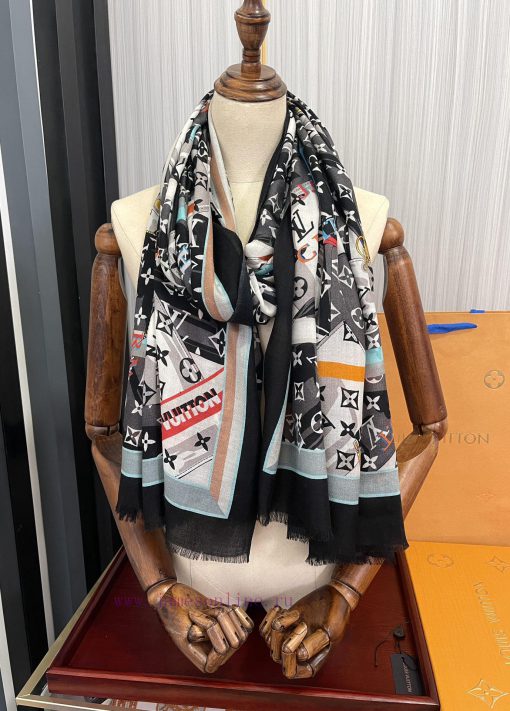 The new Lv top of the line high-end design features a genuine and beautiful shawl paired wit0onds82n - Image 9