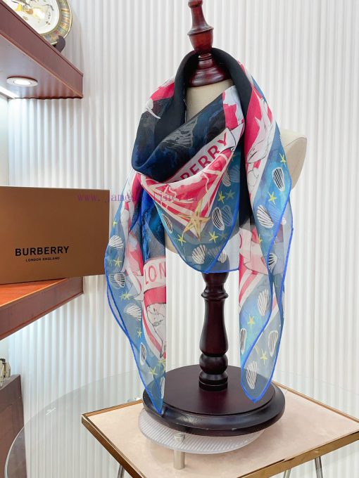 The big brand feminine style has just been launched, and Burberry is the most eye-catching. asxhdhot - Image 9