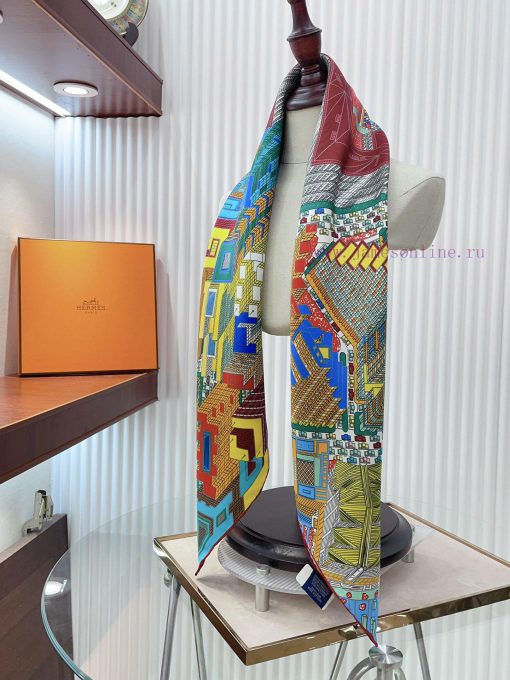 HERMES's new silk scarf looks great and is recommended with a Pontan style 90 silk square scl9hly4b9 - Image 8