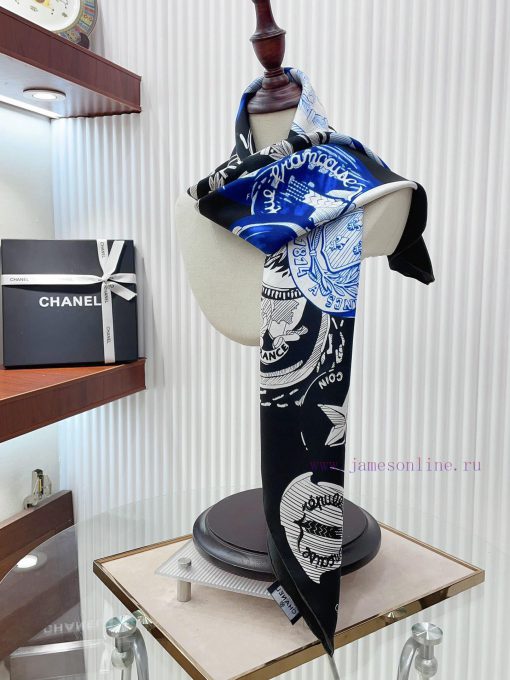 The new Chanel badge 90 silk small square scarf is recommended for VIP customers. Be sure totbvaks1n - Image 9