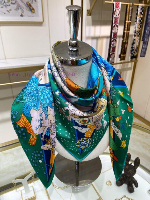 When I bought a new one, they all said it looked good and recommended Herm è s silk scarves.3dokr29v - Image 8