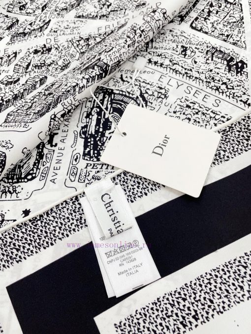 This 18mm double-sided same color square scarf is adorned with the classic Plan de Paris prizcgrrcce - Image 7