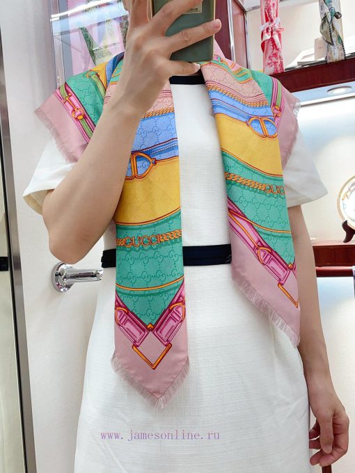 Be sure to start quickly with GUCCI's new rainbow chain 90, which is a rare high-end item. Ie1rlc4lh - Image 2