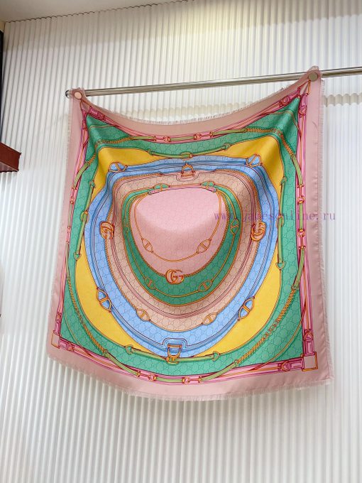 Be sure to start quickly with GUCCI's new rainbow chain 90, which is a rare high-end item. Ie1rlc4lh - Image 5