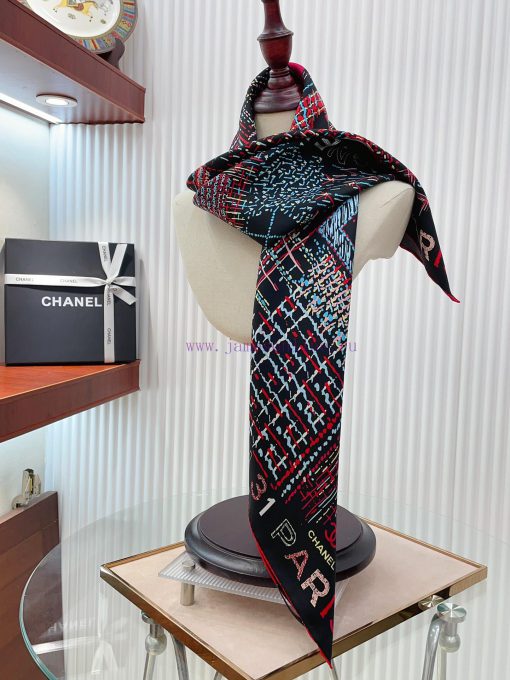 The new Chanel colored striped letter silk square scarf is highly recommended by VIPs. You mre9acdx3 - Image 9