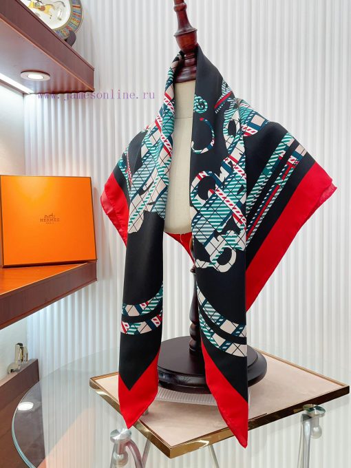 HERMES's new silk scarf is highly recommended for its gorgeous reins and 90 silk square. Witiq946z8k - Image 10