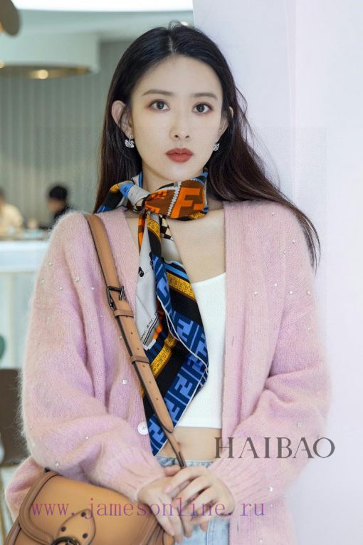 Synchronized with the latest FF flagship FF tailor shop square scarf, a 90 inch silk square q0ccc4vq - Image 2