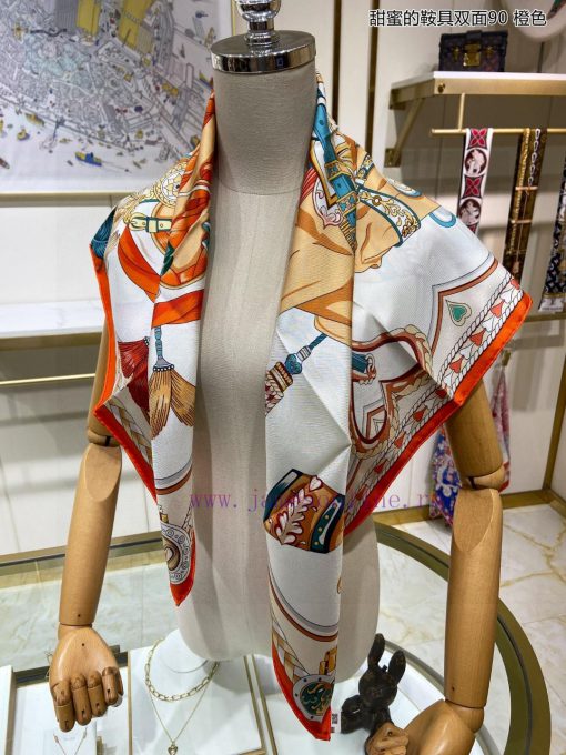 High end custom made saddle accessories are recommended to look good and sweet. Double sidedqdf76iac - Image 9