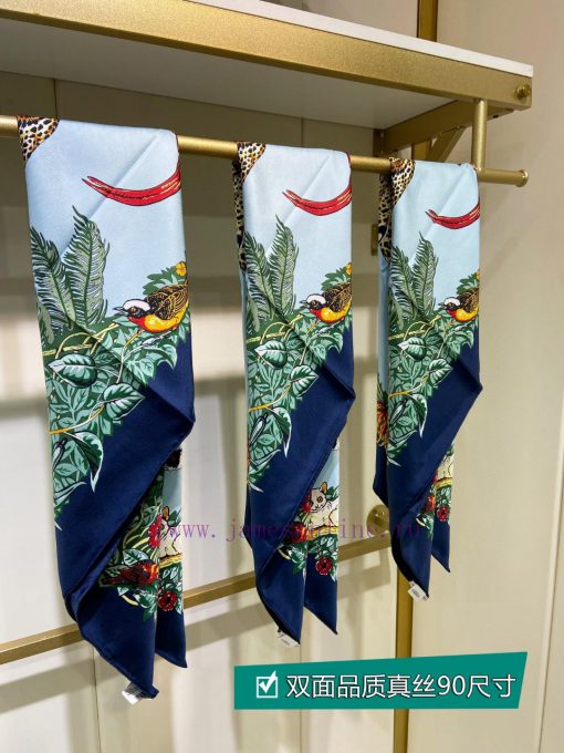 High end custom made silk square scarves that are said to look good and recommended for bothj4wokbzu - Image 5