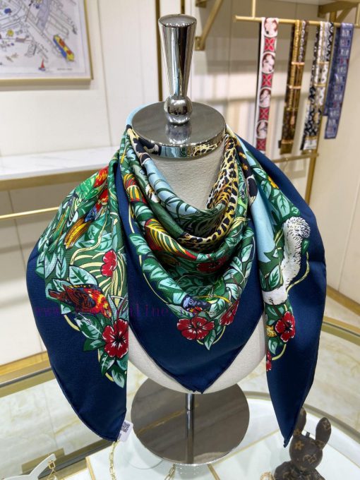 High end custom made silk square scarves that are said to look good and recommended for bothj4wokbzu - Image 10