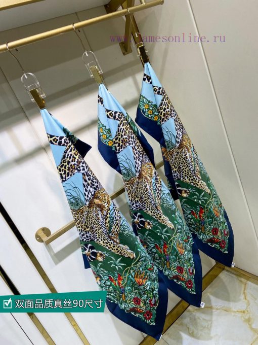 High end custom made silk square scarves that are said to look good and recommended for bothj4wokbzu - Image 12