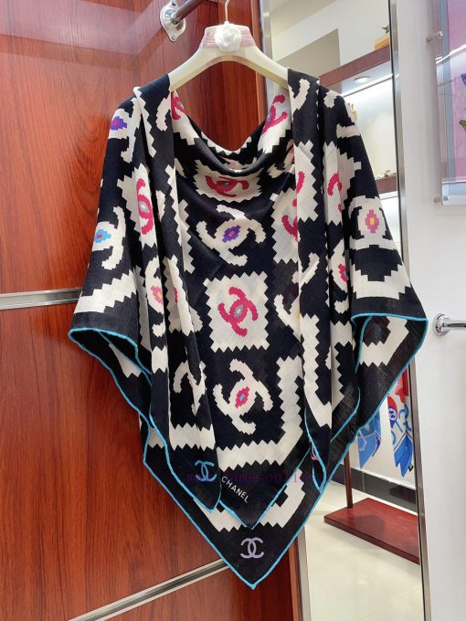 Chanel diamond patterned color blocked 140 cashmere square scarf is highly recommended by VIdtltt4o5 - Image 7