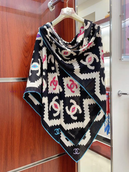 Chanel diamond patterned color blocked 140 cashmere square scarf is highly recommended by VIdtltt4o5 - Image 8