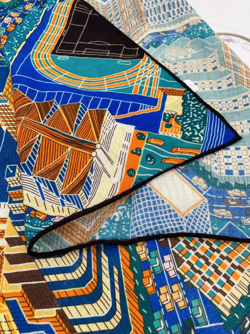 The new HERMES looks great and I recommend the Pantan style 140 cashmere square scarf. It fehof7r8oe - Image 9