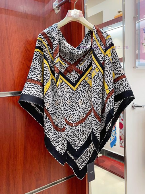 The hot Fendi, the synonym of fashion, is exciting in a second. Advanced simplicity and fashd3ebj4pp - Image 5