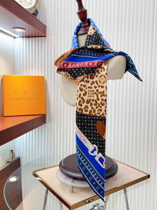The new LV dual color floral bag 90 silk square scarf is made of lightweight silk, with richc1ox2htk - Image 9