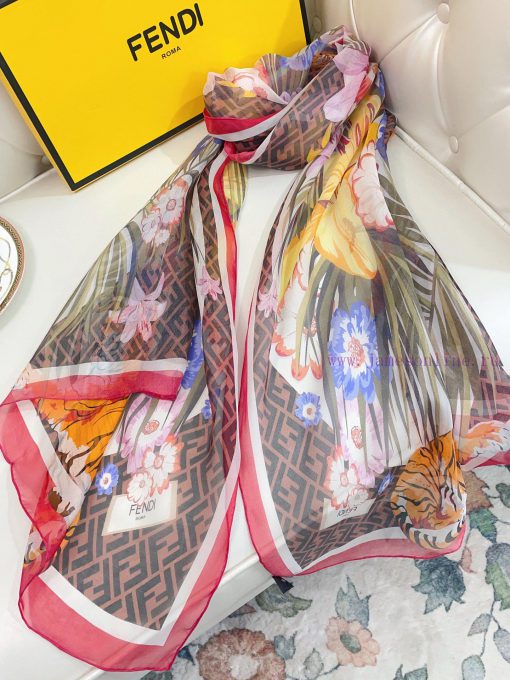 The latest physical upper body effect of Fendi is really super beautiful when paired with clrxqtnbq5 - Image 4