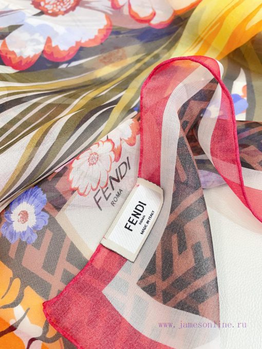 The latest physical upper body effect of Fendi is really super beautiful when paired with clrxqtnbq5 - Image 7