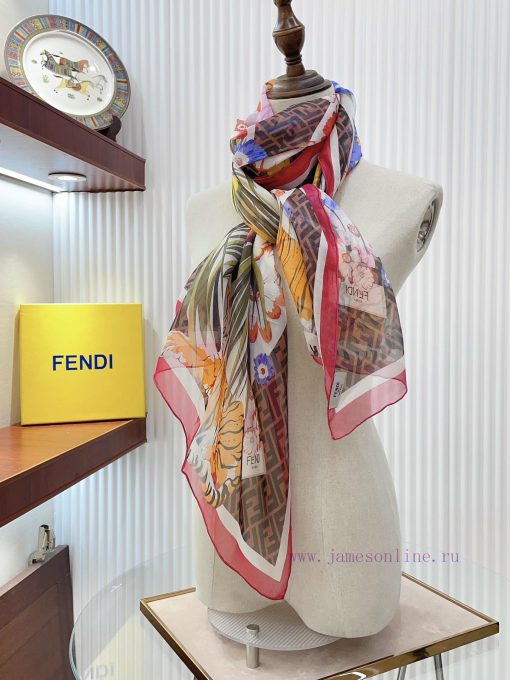 The latest physical upper body effect of Fendi is really super beautiful when paired with clrxqtnbq5 - Image 9