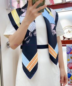 HERMES's new silk collection looks great when you buy it. We recommend the Pop style steed dgkrk8tn8