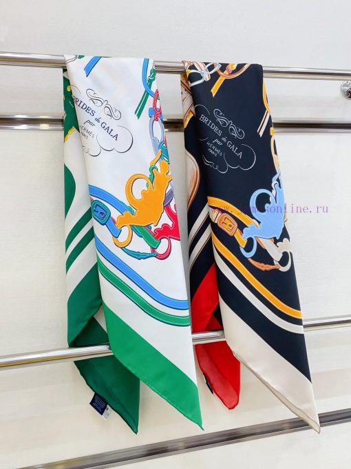 HERMES Gorgeous Halt 90cm Silk Square Scarf "Gorgeous Halt" is one of Hermes' most representpr2pflhr - Image 4