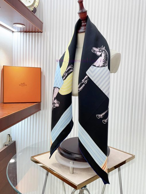 HERMES's new silk collection looks great when you buy it. We recommend the Pop style steed dgkrk8tn8 - Image 8