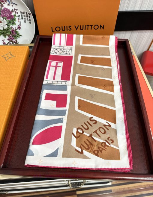 The new L family Paris Tower silk square scarf is a must-have for those who buy it. It is sa0qxcr9zh - Image 4