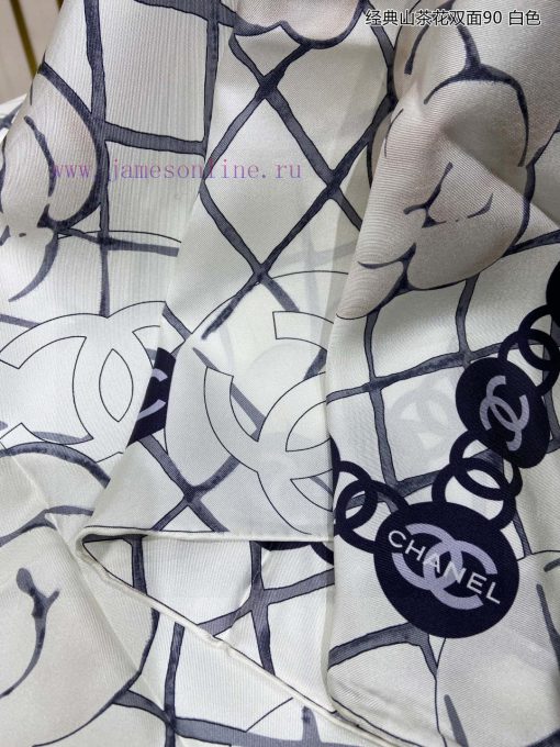 The new Xiangjia Classic Camellia Double sided 90 sided Printed Silk Square Scarf is highly kr2k4wdu - Image 15