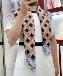 Newly released LV 90cm square scarf with 16mm diagonal silk material, pure handmade rolled e6dbfotkq