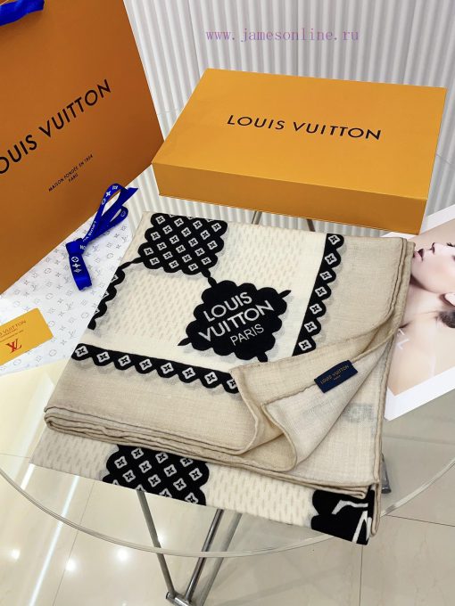 LV's elegant and noble baby like soft touch logo with floral velvet print cleverly uses the d2ntuuqn - Image 4