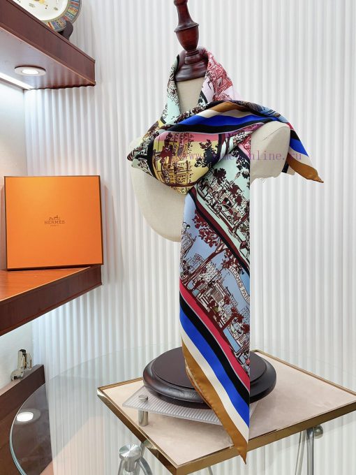 HERMES's new silk scarf is said to look good and recommended for its urban style. It featurehyoc1ibg - Image 9
