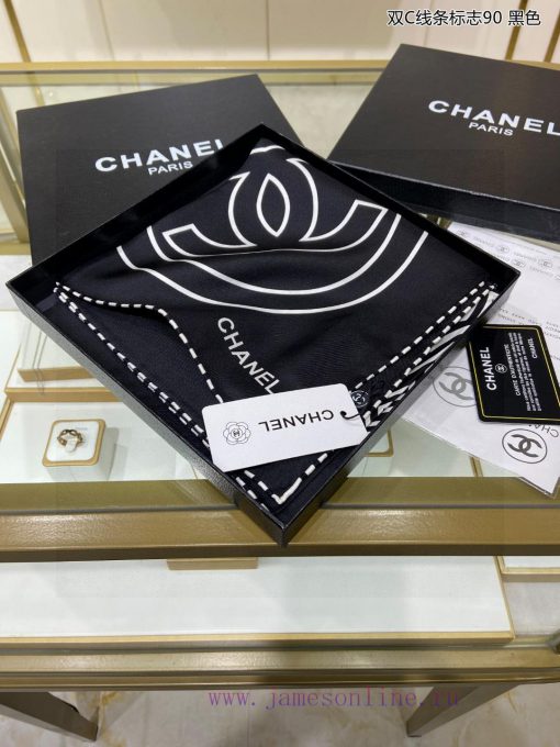 The new double C-line logo 90 double-sided same color printed silk square scarf is recommendu33361ha - Image 5
