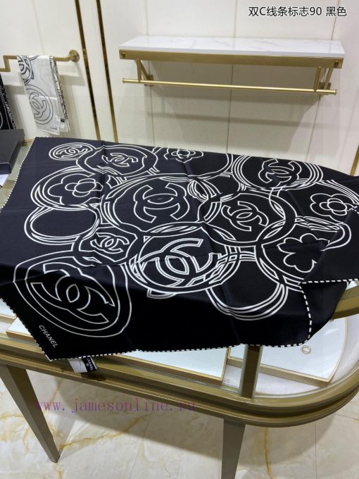 The new double C-line logo 90 double-sided same color printed silk square scarf is recommendu33361ha - Image 9