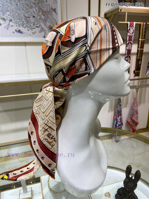 Synchronized with the latest FF flagship bag printed 90 silk square scarf, which is very eas6jafge7i - Image 5