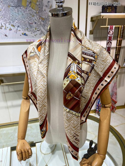 Synchronized with the latest FF flagship bag printed 90 silk square scarf, which is very eas6jafge7i - Image 8