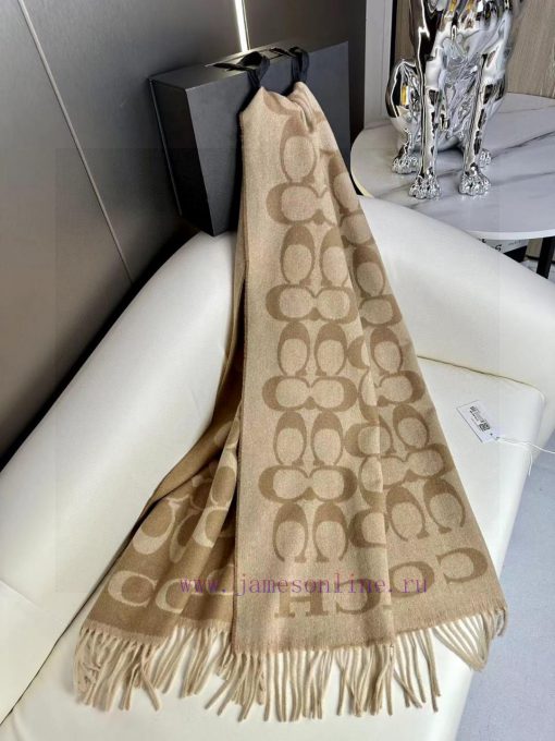 The new model from Coach in 2023, the popular three color shawl from Coach, looks great not 4r72rony - Image 6