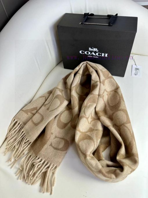 The new model from Coach in 2023, the popular three color shawl from Coach, looks great not 4r72rony - Image 8
