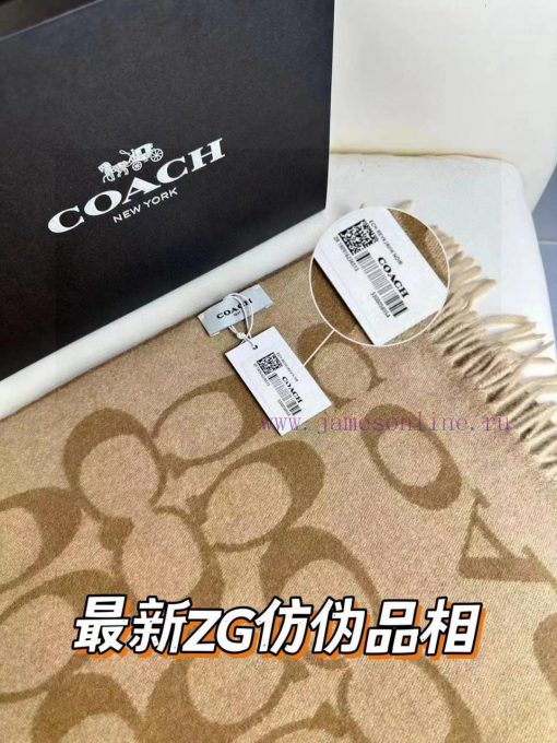 The new model from Coach in 2023, the popular three color shawl from Coach, looks great not 4r72rony - Image 9