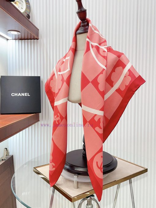 The new Chanel LOGO element 90 silk small square scarf is recommended by VIPs. You must staru2fk3zy0 - Image 10